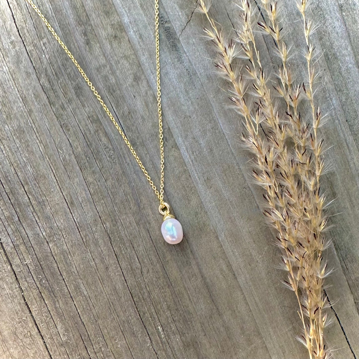 Oval Pearl Necklace