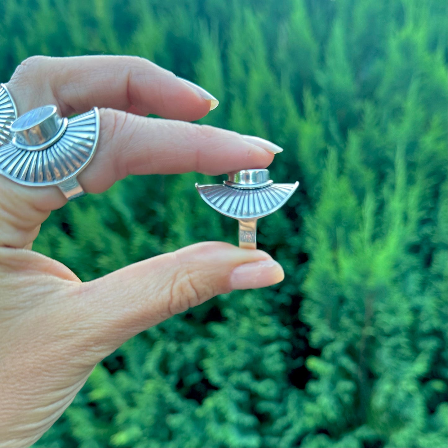ABALONE Sunburst Shield Rings